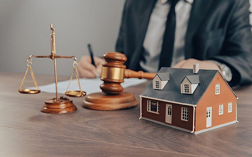How to Resolve Property Disputes Legally: A Practical Guide